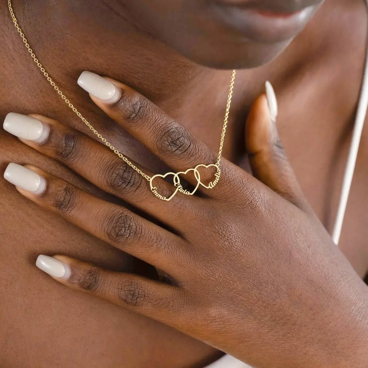 Personalizovaný náhrdelník s menom v tvare srdca