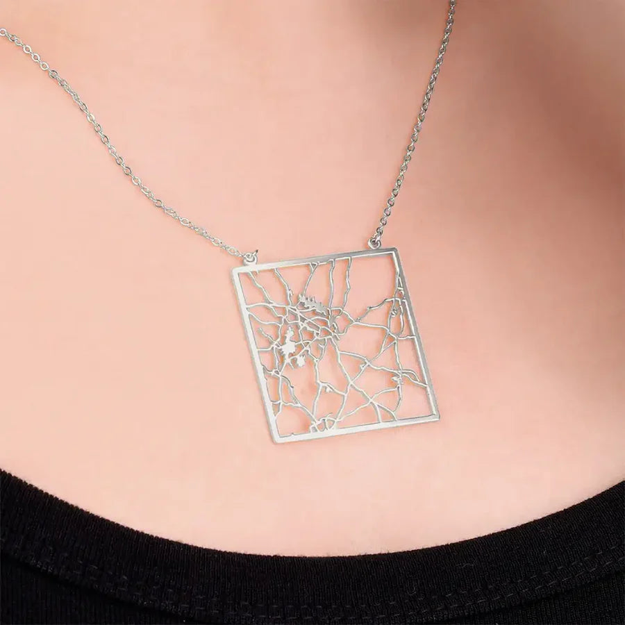 Personalizovaný náhrdelník s mapou