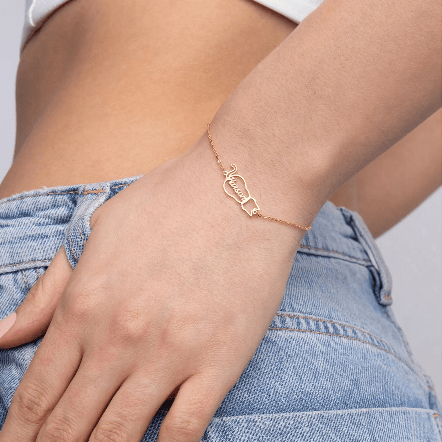 Personalizovaný náramok s menom mačky