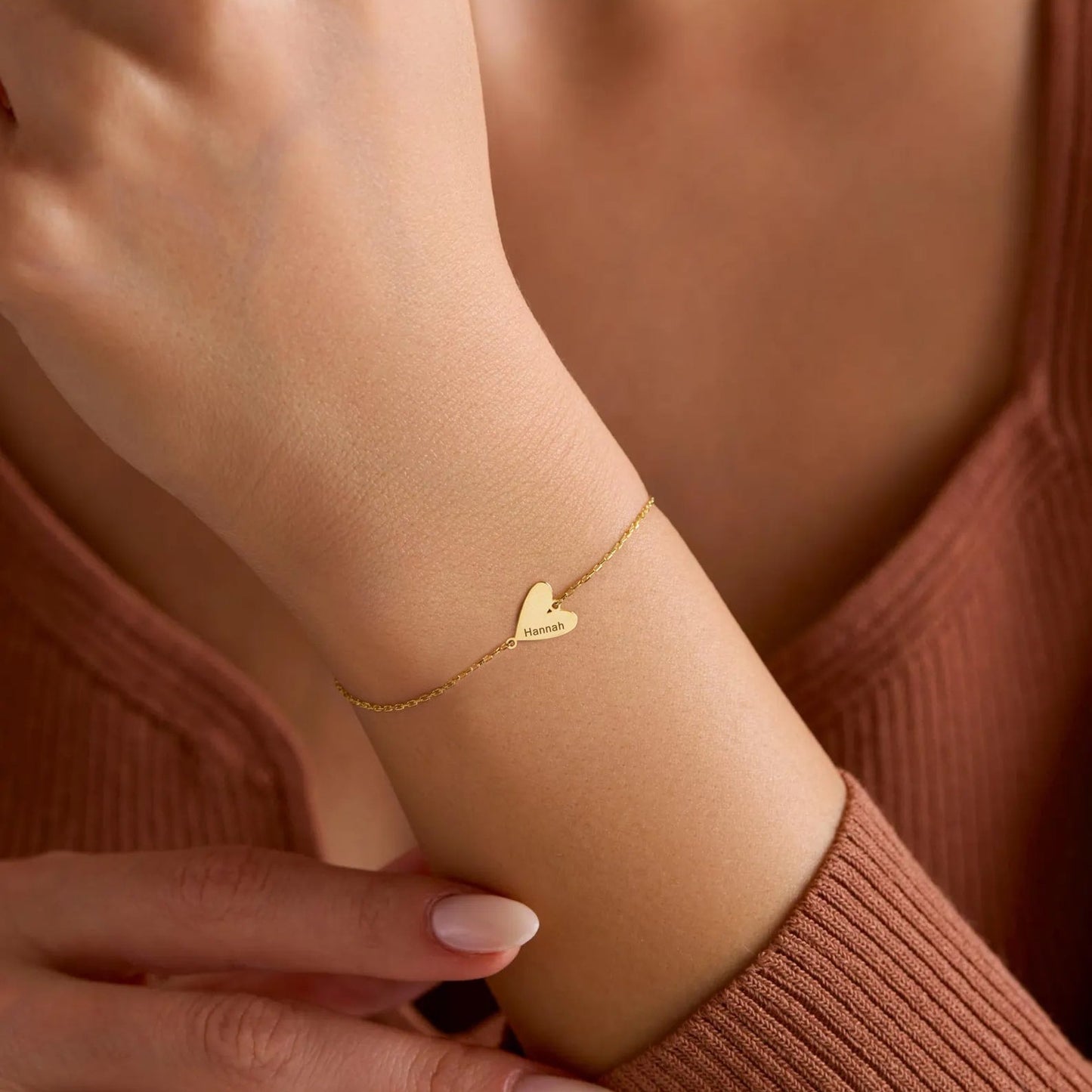 Personalizovaný náramok so srdcom s gravírovaním