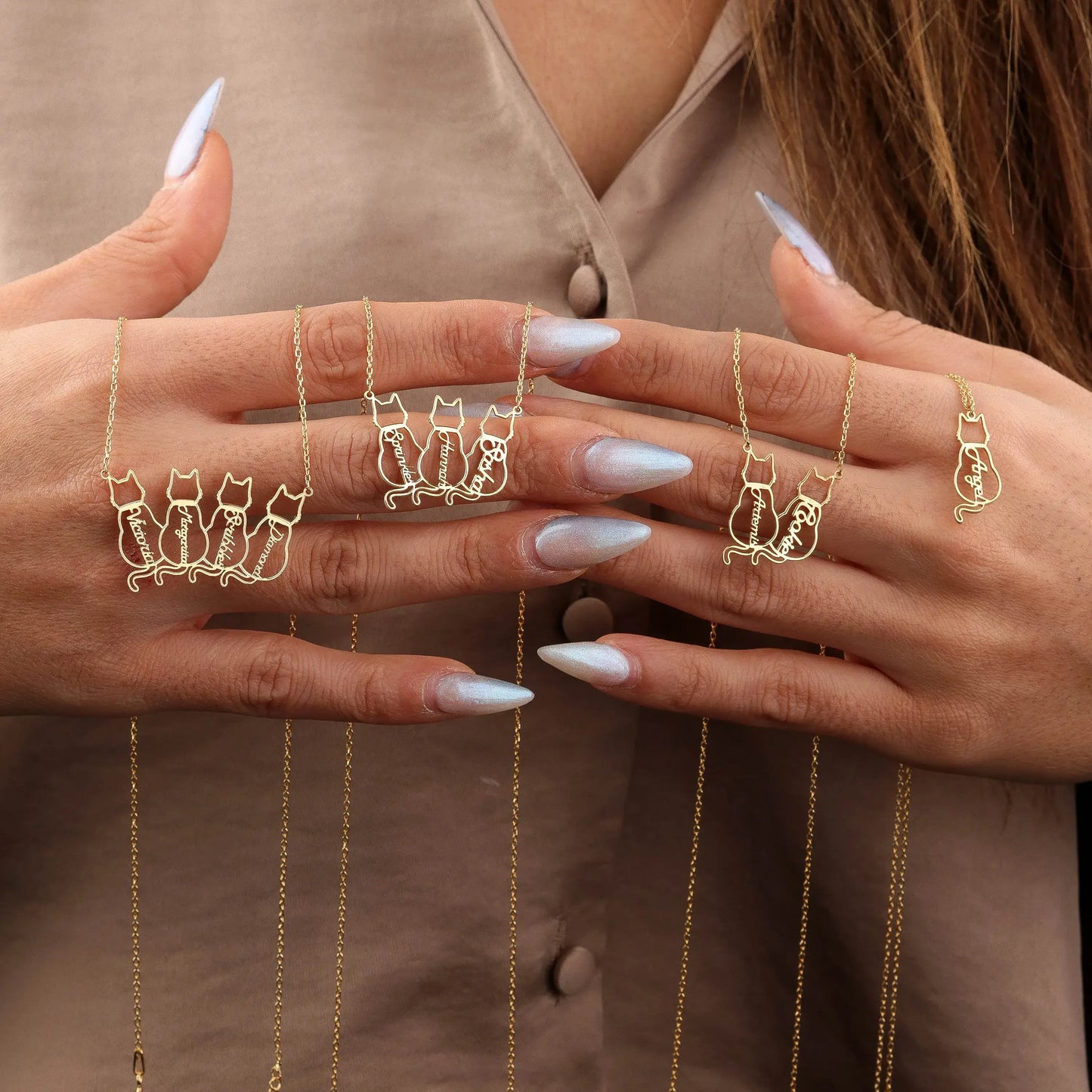 Personalizovaný náhrdelník s menom mačky